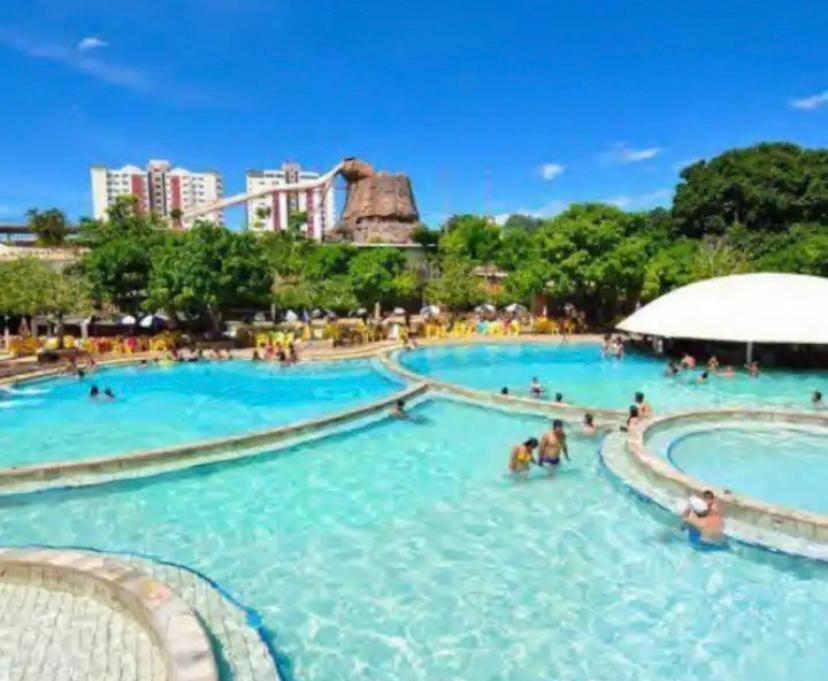 Spazzio Andrian & Silva - Inclusos Ingressos Do Parque Caldas Novas Extérieur photo
