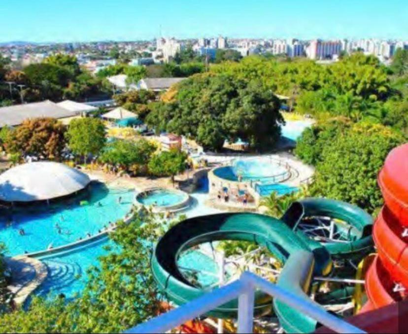 Spazzio Andrian & Silva - Inclusos Ingressos Do Parque Caldas Novas Extérieur photo