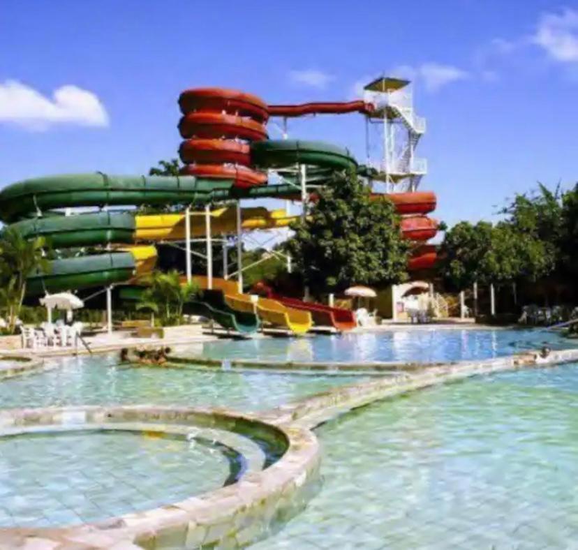 Spazzio Andrian & Silva - Inclusos Ingressos Do Parque Caldas Novas Extérieur photo